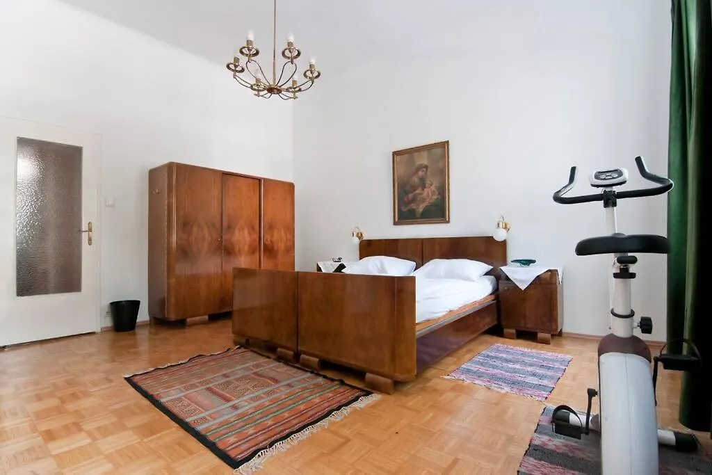 Grand, Central 2Br Apartment Vienna 0*,  Austria