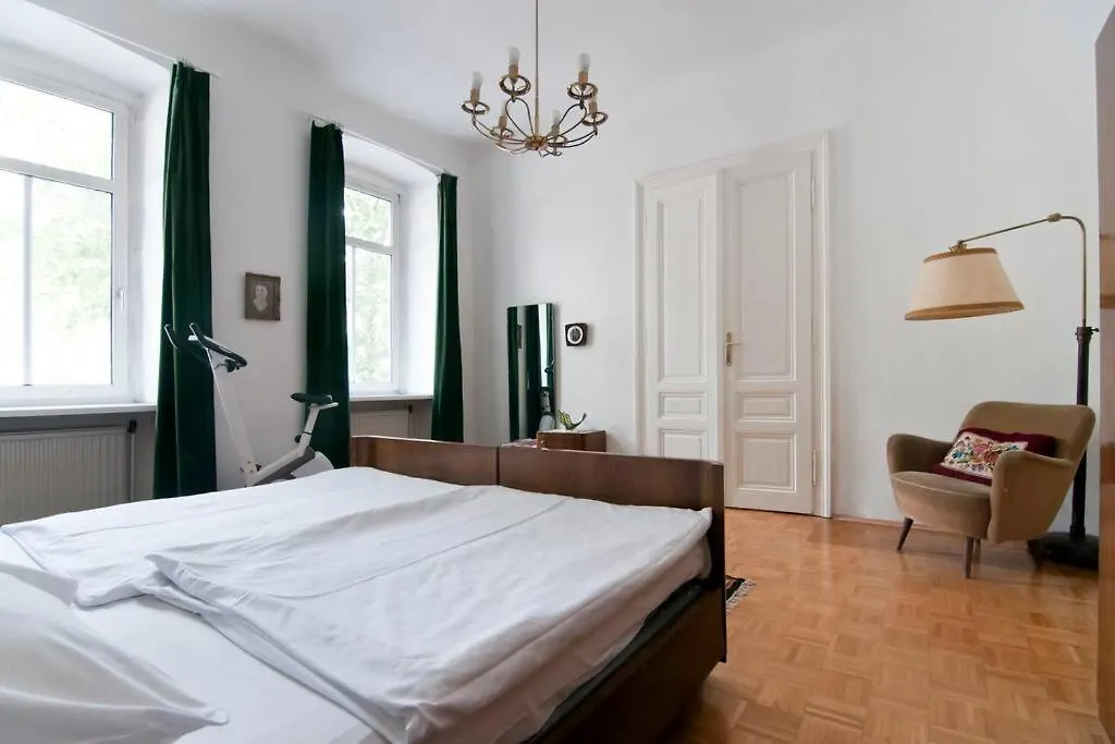 Grand, Central 2Br Apartment Vienna